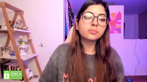 Sarah Ana Banana online show from June 8, 5:52 am