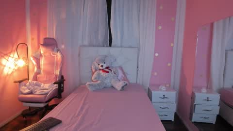 Marie online show from January 12, 10:09 am