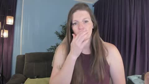 Kelly online show from May 19, 11:39 am