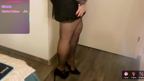 Peters Emily online show from November 27, 11:29 pm