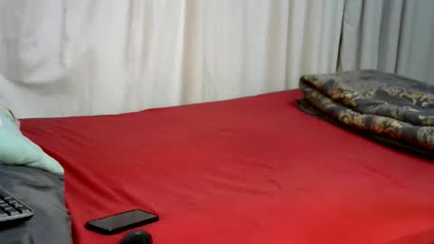 Snapshot of petite_anyaa chatting on September 28, 8:08 am Anya online show from September 28, 8:08 am