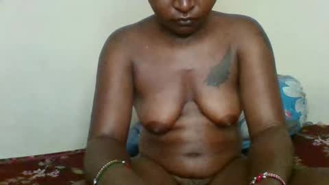 petite_shan online show from February 8, 2:21 pm