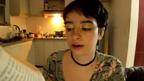 Lunna online show from June 11, 2:53 am