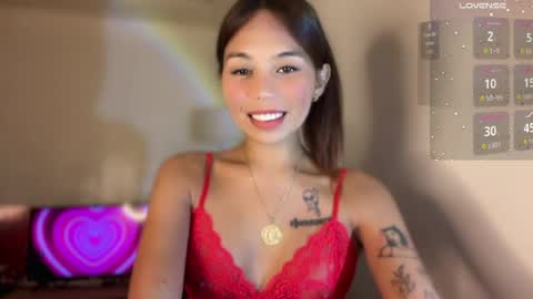 miss lisa online show from June 17, 9:43 am