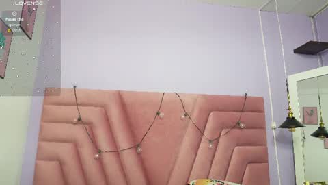 petitelittlemissy online show from June 25, 2:55 am