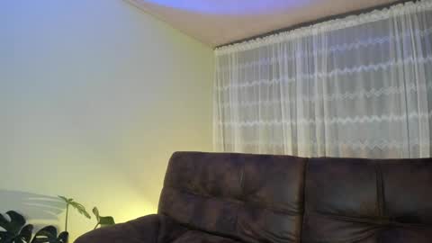Snapshot of peyton_gh chatting on February 9, 4:14 am Peyton online show from February 9, 4:14 am