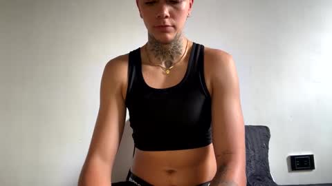 PHILLIP online show from October 14, 4:31 pm