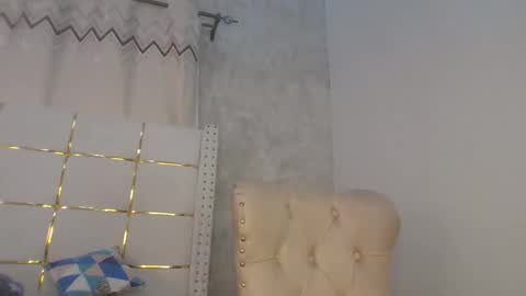 phoebe online show from February 6, 7:28 pm