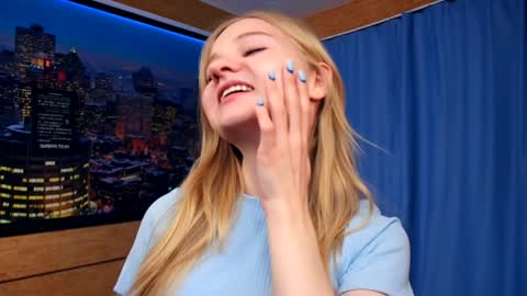 Hann G. Jones online show from January 19, 7:15 am