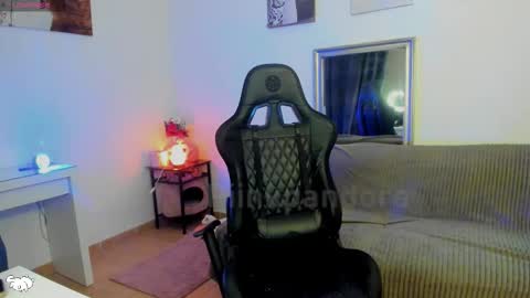 PiinkPandora online show from November 15, 5:47 pm