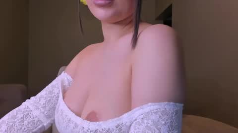 PikaNikaAh online show from April 18, 7:07 pm