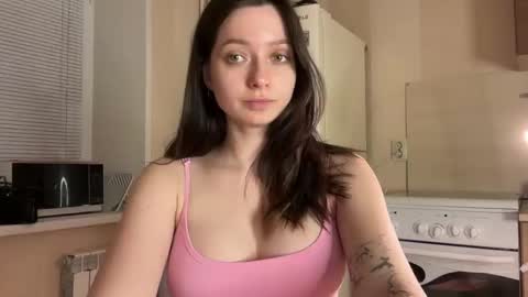 Trisha     online show from October 31, 3:38 pm