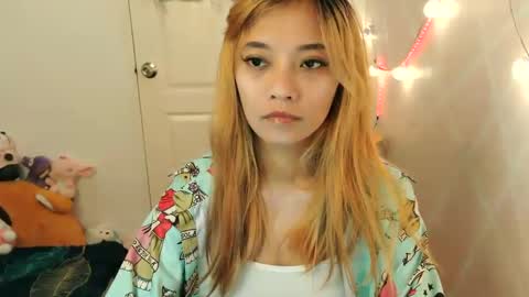 pinay beauty14 online show from January 12, 11:26 pm