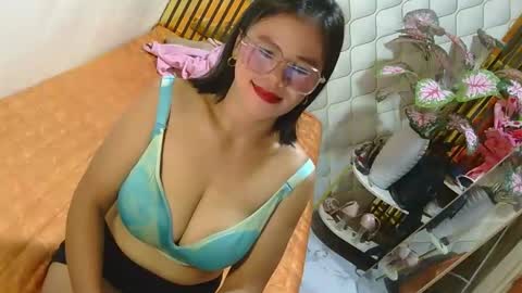 IM FLOR online show from May 29, 8:45 am