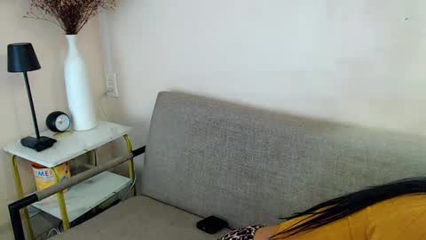 Just cath  online show from December 28, 9:19 pm