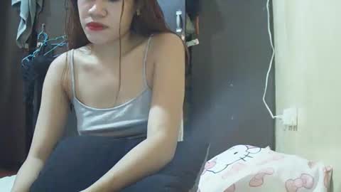 pinaysweet_couple online show from February 13, 9:00 am