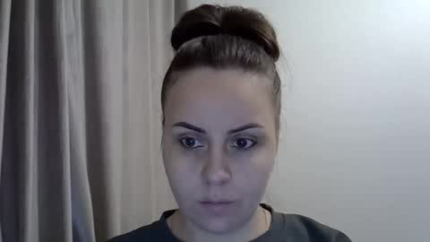 pineapple375 online show from March 3, 10:10 am