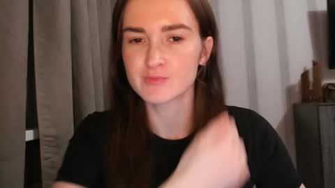       online show from November 3, 5:06 pm