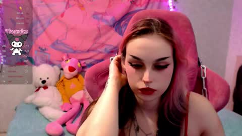 Nancy online show from December 14, 8:14 pm