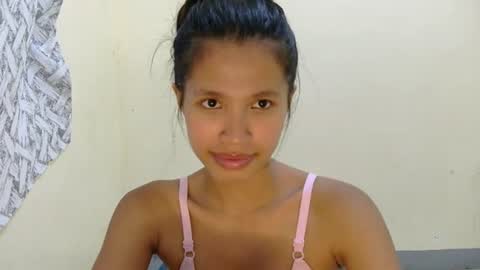 pink_bubbles011 online show from July 28, 2:20 am