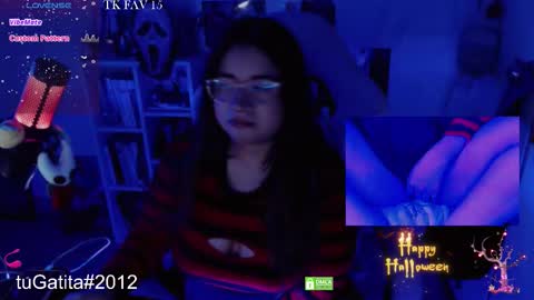 Kitty online show from November 2, 9:23 am