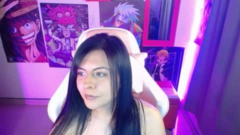 Snapshot of pink_yuii chatting on January 21, 10:41 pm pink_yuii online show from January 21, 10:41 pm