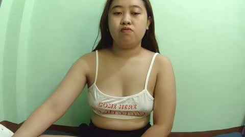 Snapshot of pinkish_shine chatting on October 19, 1:18 am Hi its me shine online show from October 19, 1:18 am