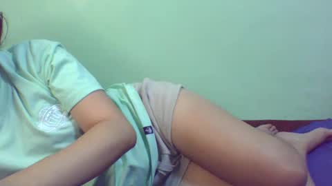 Snapshot of pinkish_shine chatting on February 20, 1:19 pm Hi its me shine online show from February 20, 1:19 pm