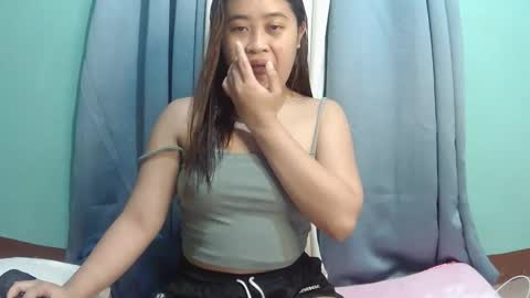 Snapshot of pinkish_shine chatting on September 11, 11:54 am Hi its me shine online show from September 11, 11:54 am