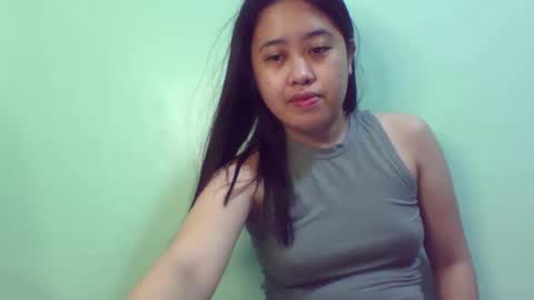 Snapshot of pinkish_shine chatting on February 20, 1:25 am Hi its me shine online show from February 20, 1:25 am