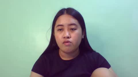 Snapshot of pinkish_shine chatting on February 23, 12:52 pm Hi its me shine online show from February 23, 12:52 pm
