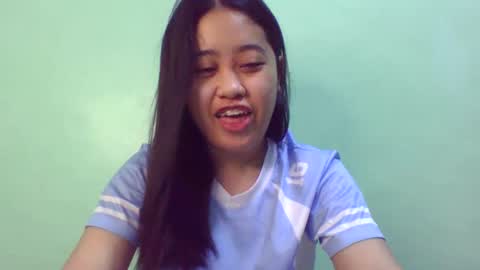 Snapshot of pinkish_shine chatting on February 23, 1:20 am Hi its me shine online show from February 23, 1:20 am