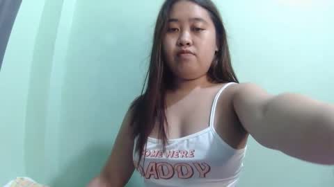 Snapshot of pinkish_shine chatting on October 12, 1:46 pm Hi its me shine online show from October 12, 1:46 pm