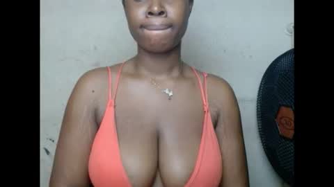 Snapshot of pinkxsugar chatting on September 27, 7:48 am pinkxsugar online show from September 27, 7:48 am