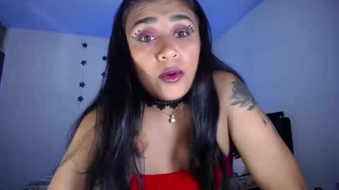Snapshot of pinky_pinky_ chatting on February 15, 12:37 am VIOLETA LOPEZ online show from February 15, 12:37 am