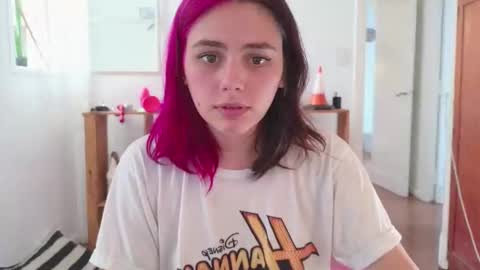 Snapshot of pipaypipo chatting on September 15, 6:37 pm Pipa y Pipo online show from September 15, 6:37 pm