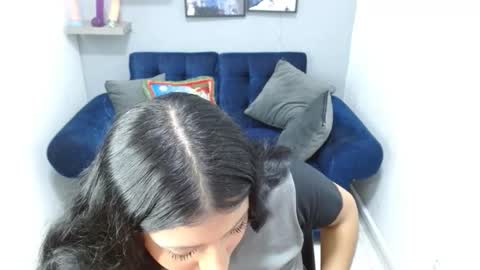 pixiefuckass69 online show from December 3, 4:31 pm