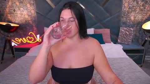 pixiehott online show from October 6, 11:09 pm