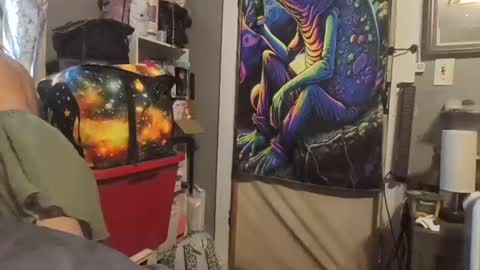 pizzedwife online show from June 28, 3:51 pm