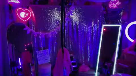 Dumb bimbo fuck doll online show from May 3, 7:12 am