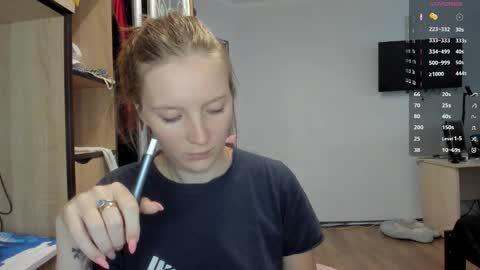 Snapshot of playful_mary chatting on September 20, 10:13 am Masha online show from September 20, 10:13 am