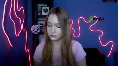 Sophie online show from September 30, 5:18 pm