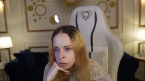 Lana online show from November 3, 11:14 am