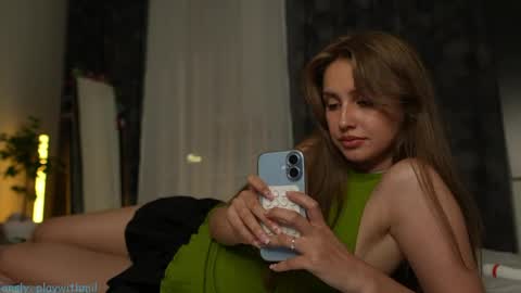 21 y.o Mila online show from May 28, 5:33 pm
