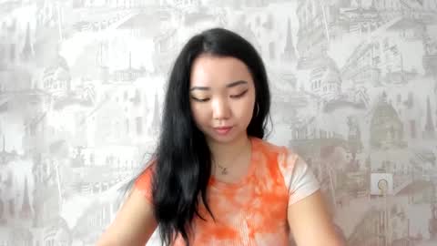 Erica online show from February 28, 4:54 am