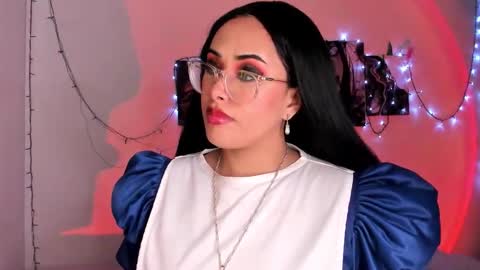 Willow                      Hours 12pm to 630pm Colombian time FRIDAY AND SUNDAY FREE DAYS online show from November 29, 6:01 pm