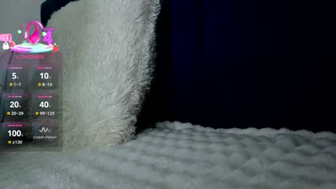 Karolina online show from November 18, 1:56 pm