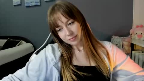 Snapshot of polihoney chatting on October 10, 7:08 pm Polina online show from October 10, 7:08 pm