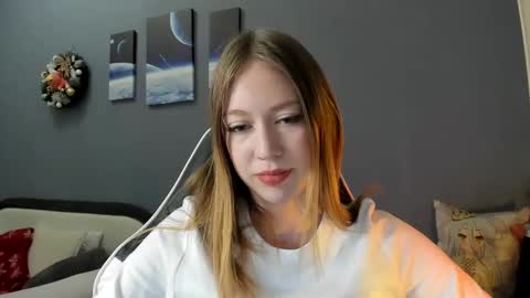 Snapshot of polihoney chatting on January 17, 3:11 pm Polina online show from January 17, 3:11 pm