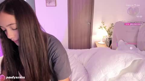 Snapshot of polly_____ chatting on October 1, 4:12 pm Polly online show from October 1, 4:12 pm